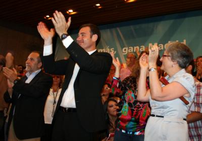 Presentaci&oacute;n de Tom&aacute;s G&oacute;mez